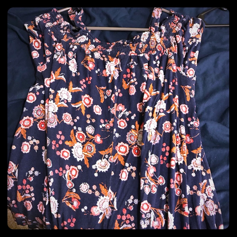 Maurices top